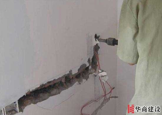 現(xiàn)在裝修都把電線藏在墻壁里，線路老化了能換嗎